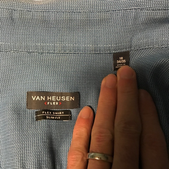 Van Heusen Dress shirts - Picture 6 of 6